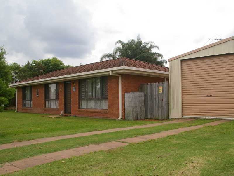15 Suffield Drive, Yamanto QLD 4305