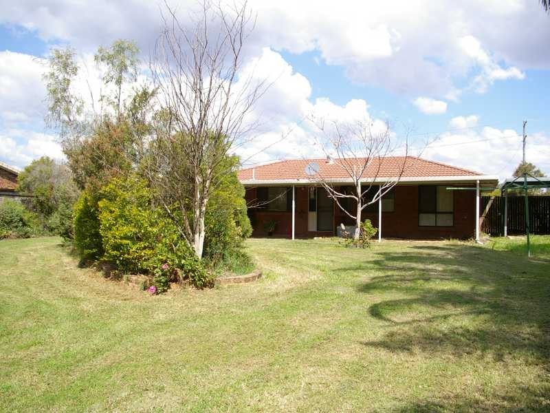 15 Suffield Drive, Yamanto QLD 4305