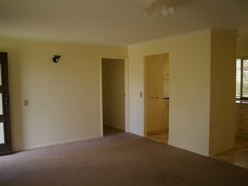 15 Suffield Drive, Yamanto QLD 4305