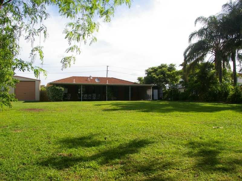 15 Suffield Drive, Yamanto QLD 4305
