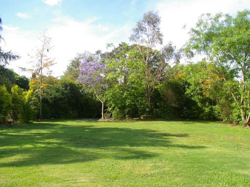 15 Suffield Drive, Yamanto QLD 4305