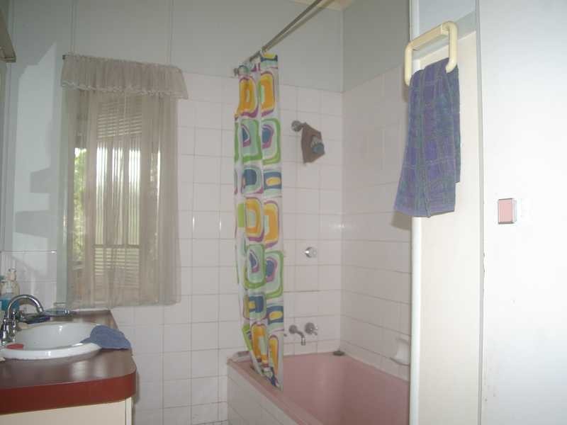 209 Warwick Road, Churchill QLD 4305