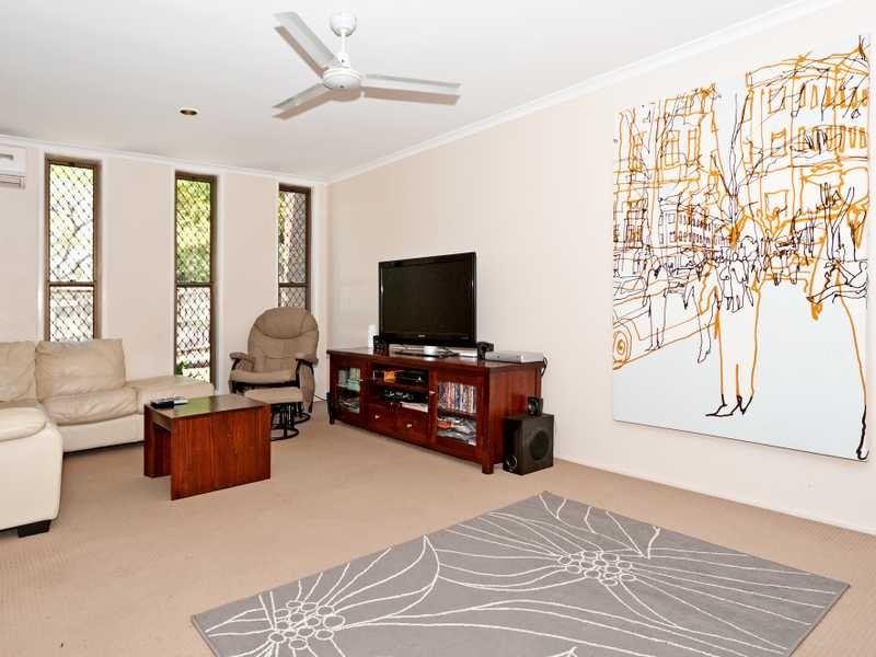 18 Simpson Street, North Ipswich QLD 4305