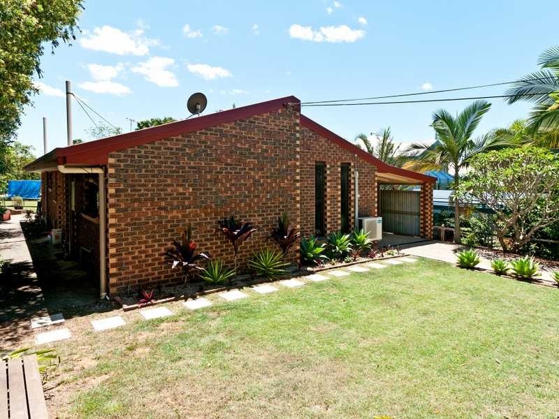 18 Simpson Street, North Ipswich QLD 4305