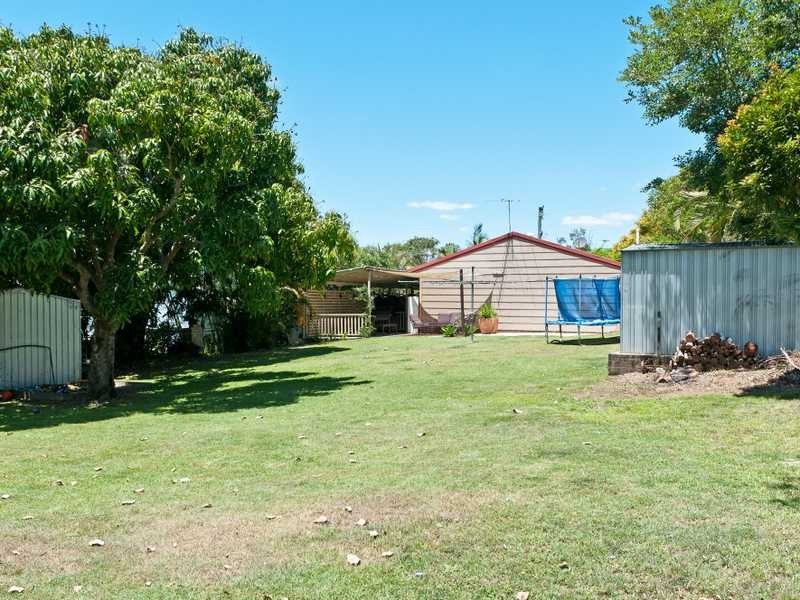 18 Simpson Street, North Ipswich QLD 4305