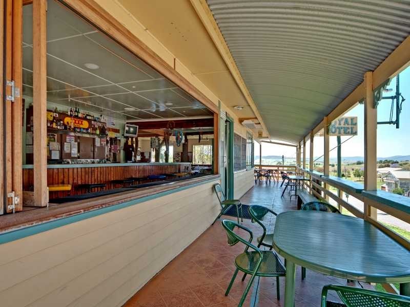 320 Gray Street ‘ROYAL HOTEL’, Roadvale QLD 4310