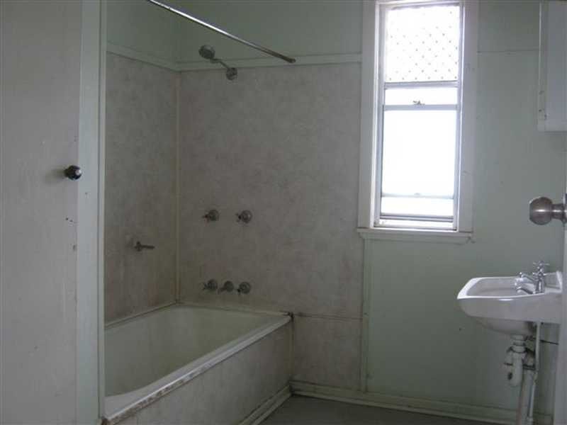 21 Nathan Street, East Ipswich QLD 4305