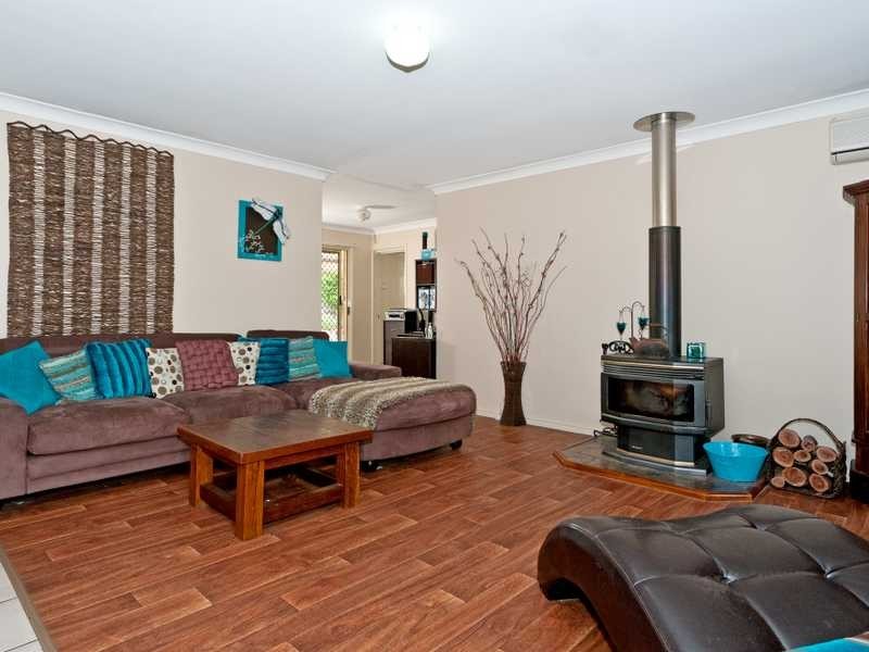 9 Palm Avenue, Raceview QLD 4305