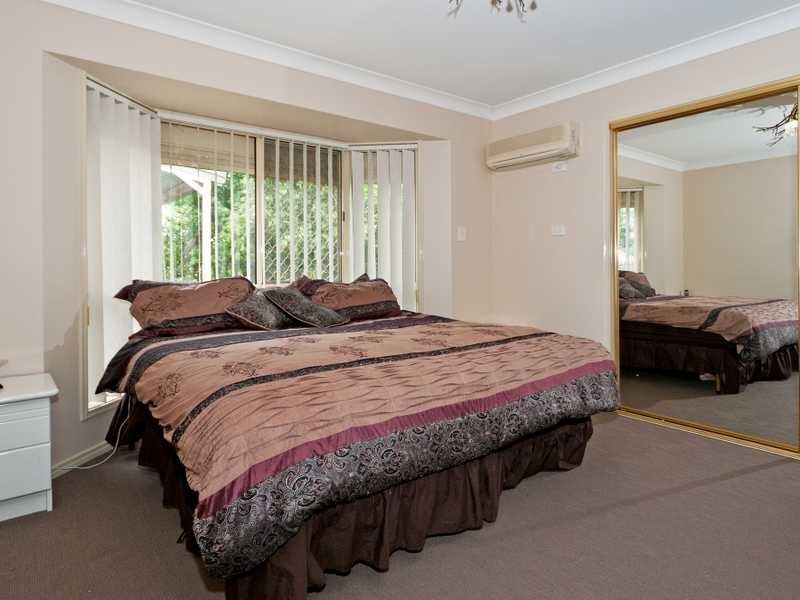 9 Palm Avenue, Raceview QLD 4305