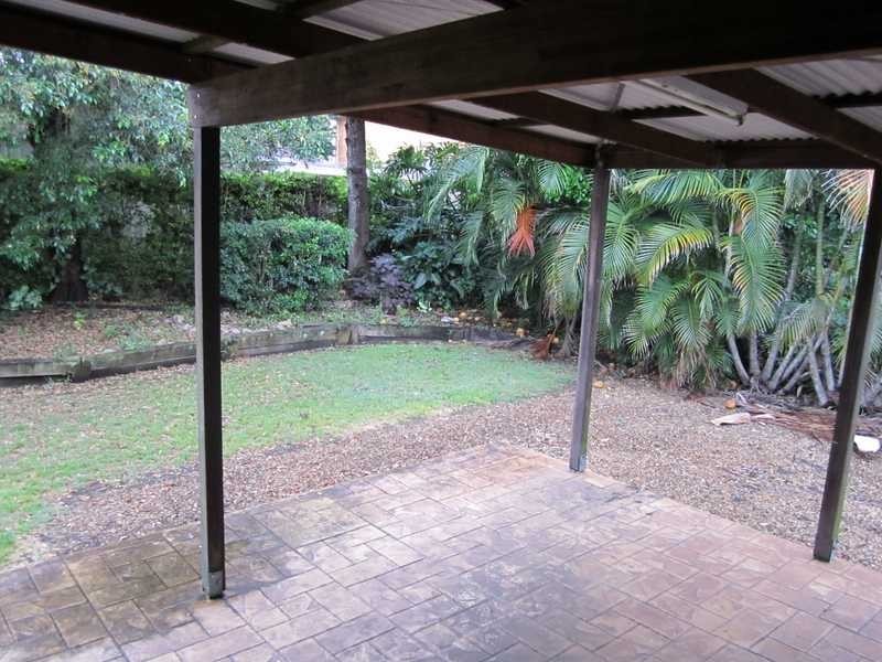 44 Russell Street, Silkstone QLD 4304