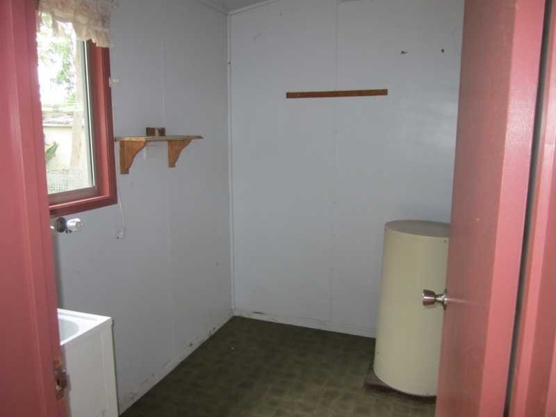 44 Russell Street, Silkstone QLD 4304