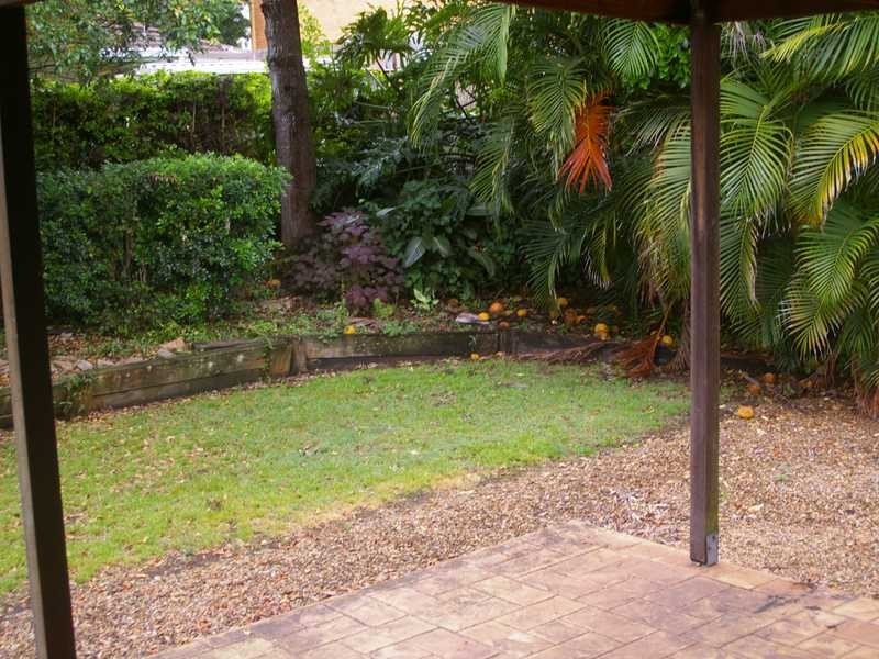 44 Russell Street, Silkstone QLD 4304