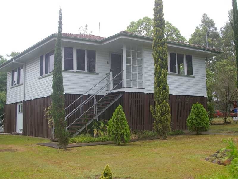 11 Melbourne Street, Brassall QLD 4305