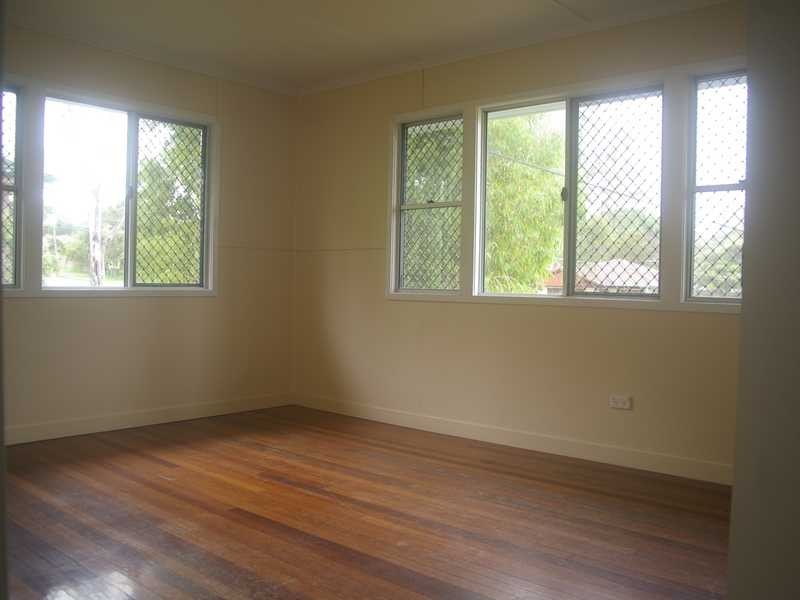 11 Melbourne Street, Brassall QLD 4305