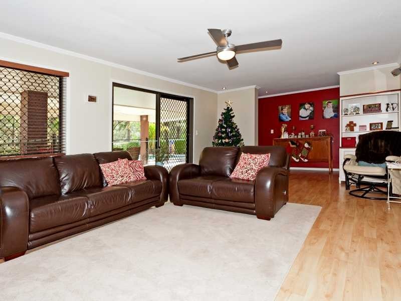 30 Wentworth Court, Karalee QLD 4306