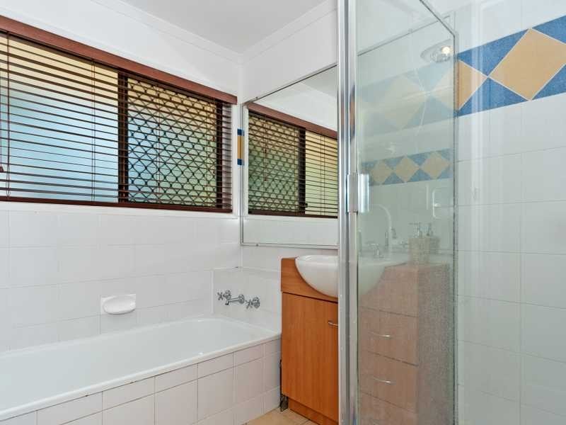 30 Wentworth Court, Karalee QLD 4306