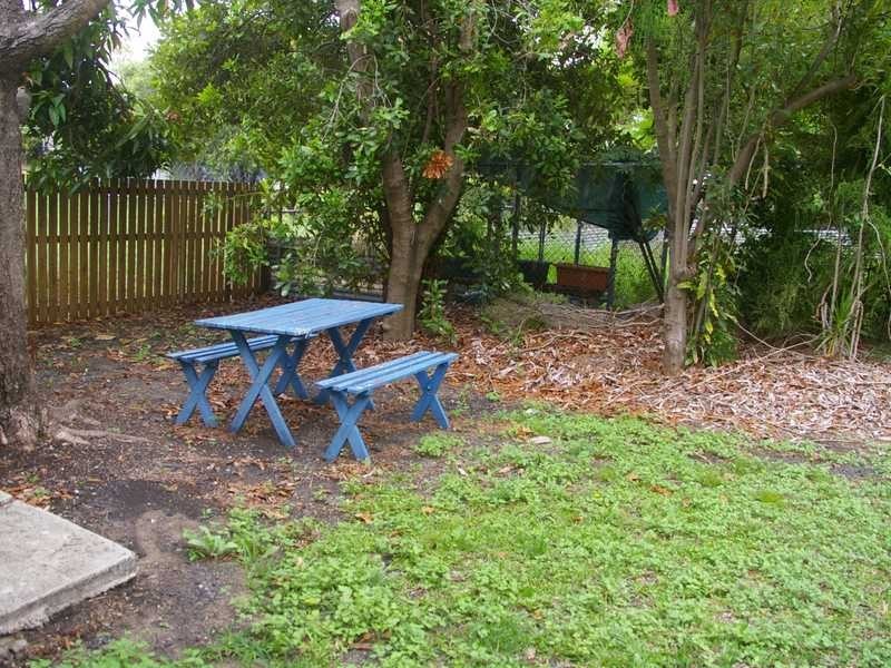 6 George Street, Newtown QLD 4305