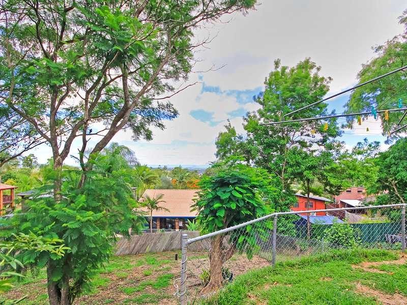 45 Harold Street, Bundamba QLD 4304