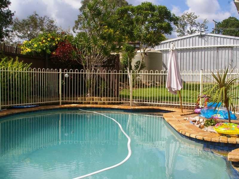 187 Pine Mountain Road, Brassall QLD 4305