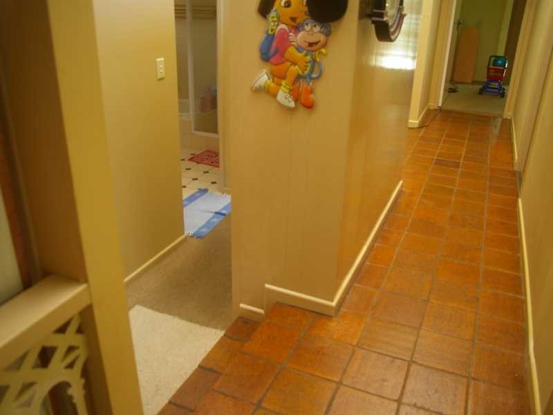 8 Horton Street, Bundamba QLD 4304