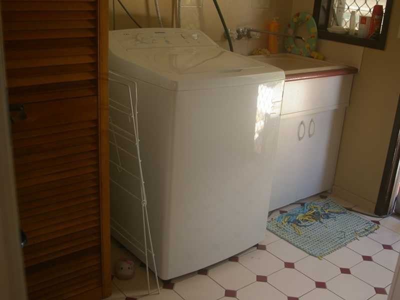 8 Horton Street, Bundamba QLD 4304