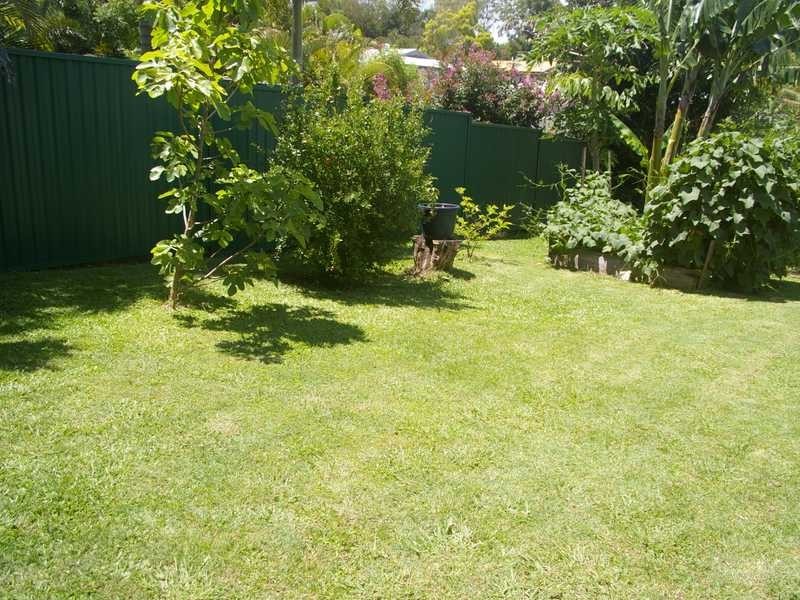 8 Horton Street, Bundamba QLD 4304