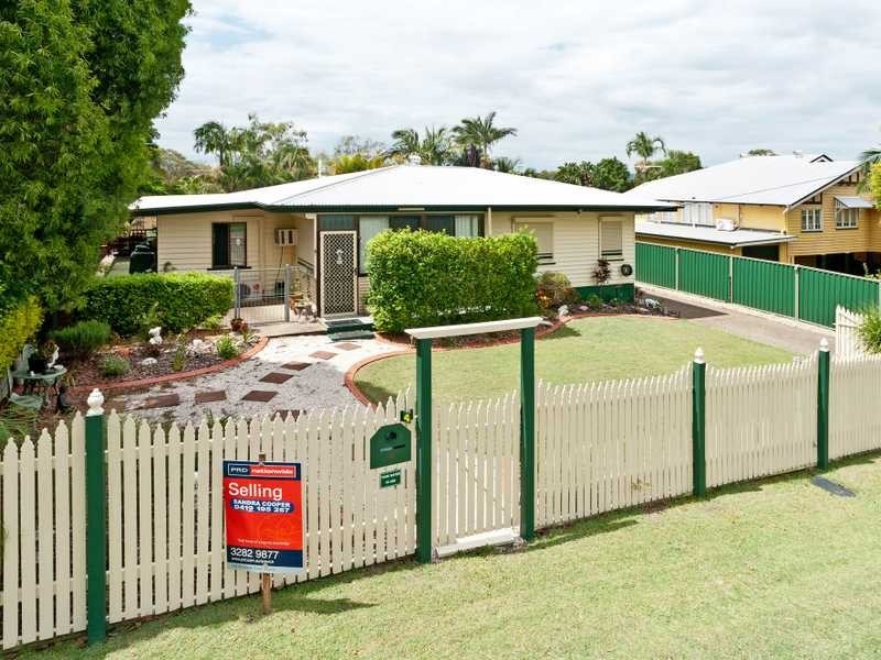 4 Cranes Road, North Ipswich QLD 4305