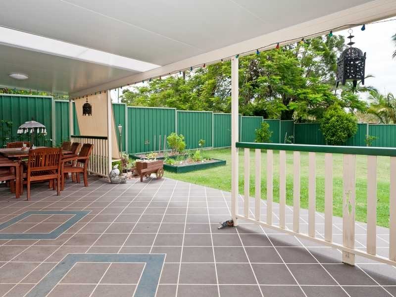 4 Cranes Road, North Ipswich QLD 4305
