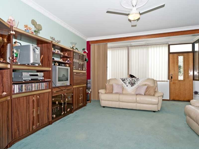 4 Cranes Road, North Ipswich QLD 4305