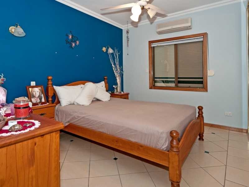 4 Cranes Road, North Ipswich QLD 4305