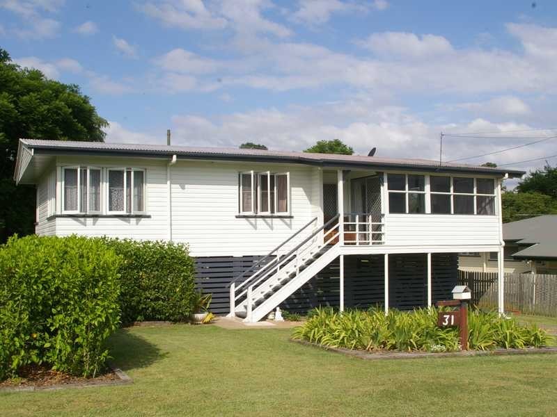 31 Chalk Street, Leichhardt QLD 4305