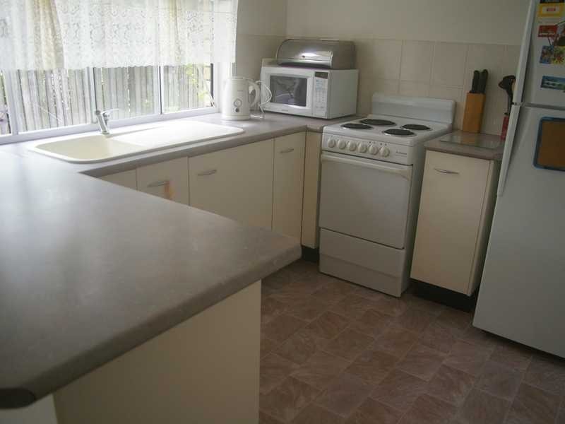 2 Bremer Street, Churchill QLD 4305