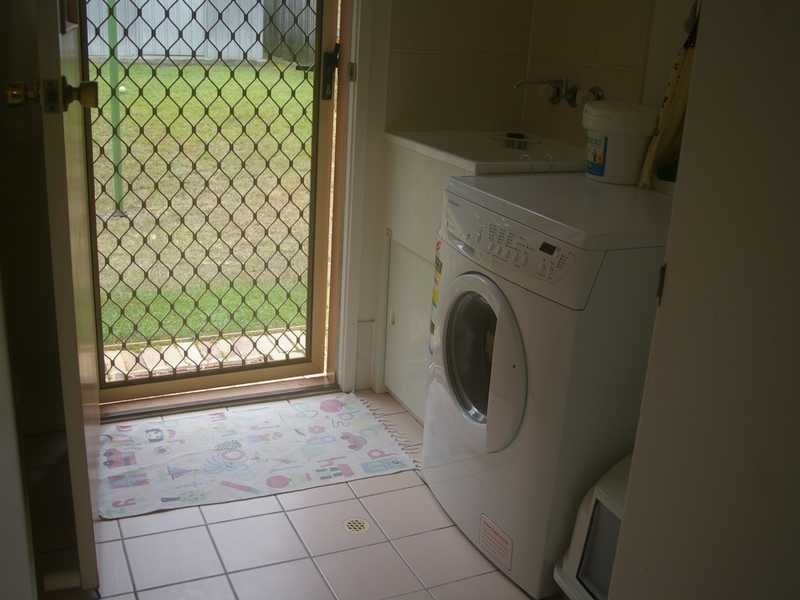 2 Bremer Street, Churchill QLD 4305