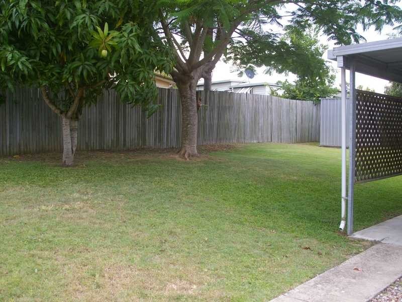 2 Bremer Street, Churchill QLD 4305