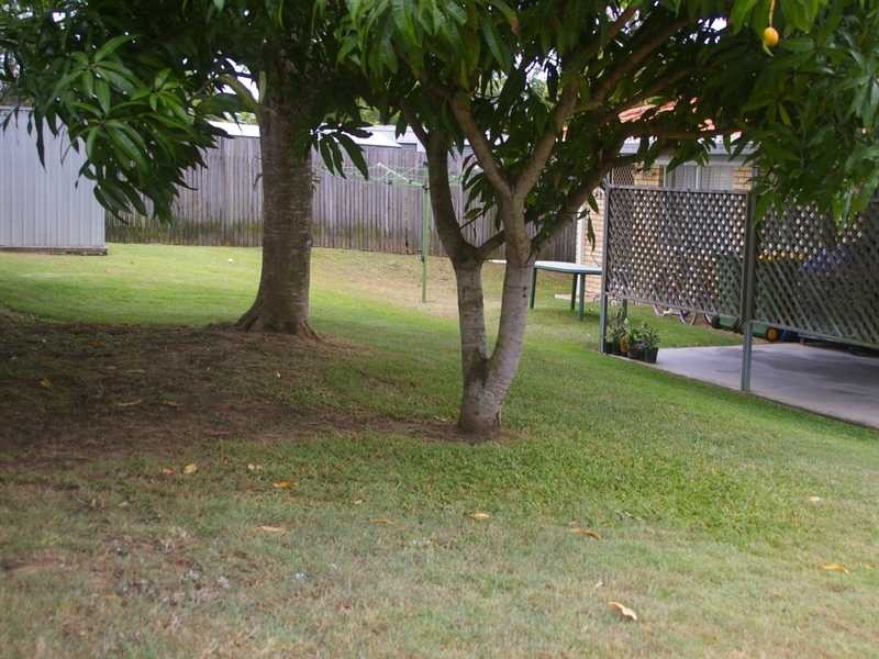 2 Bremer Street, Churchill QLD 4305