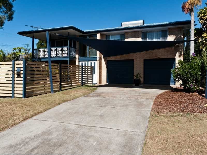 2 Creston Street, Raceview QLD 4305