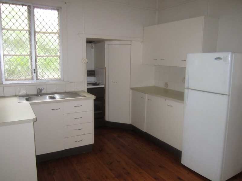 6 Phie Street, Tivoli QLD 4305