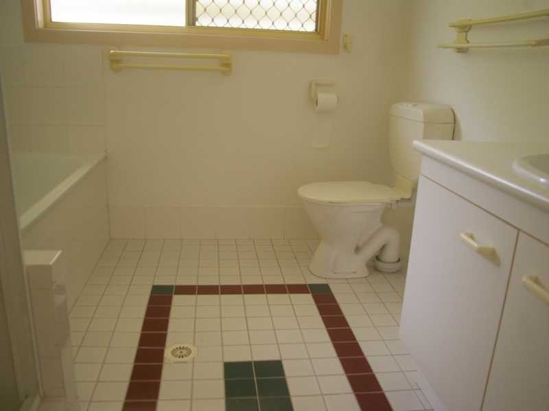 Unit 17//34 Thornton Street, Raceview QLD 4305