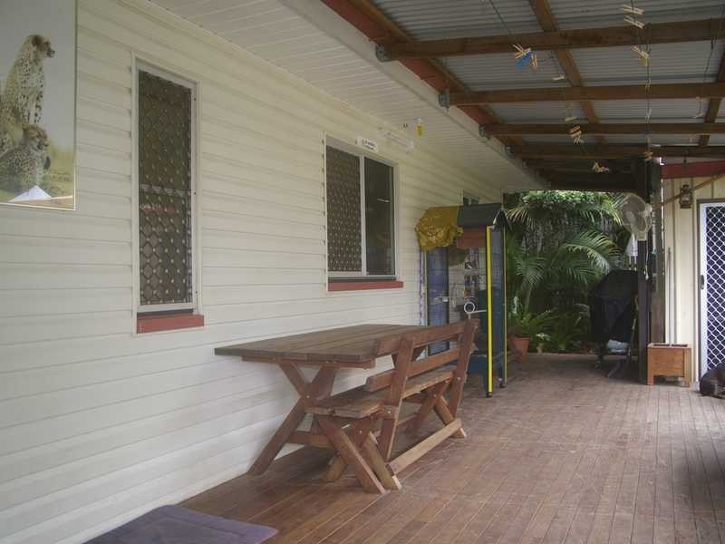 186 Blackstone Road, Silkstone QLD 4304