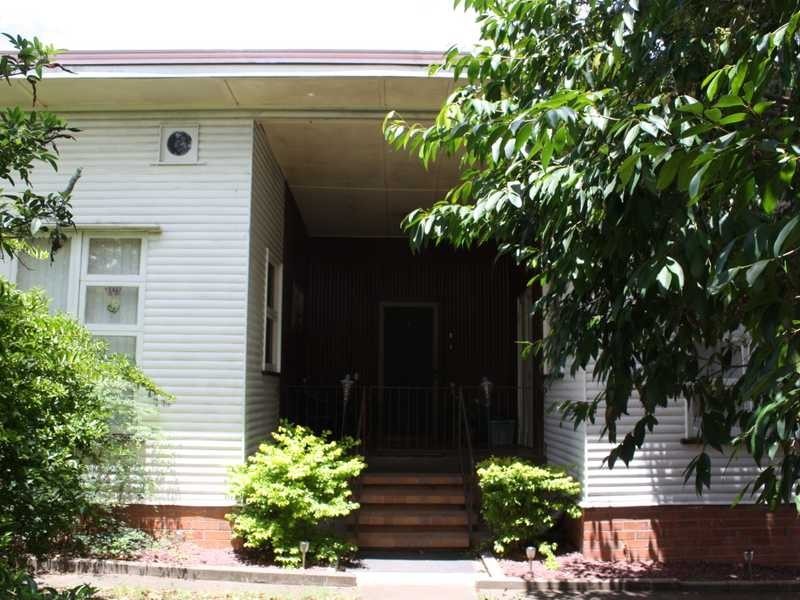 166 Old Pine Mountain Road, Brassall QLD 4305