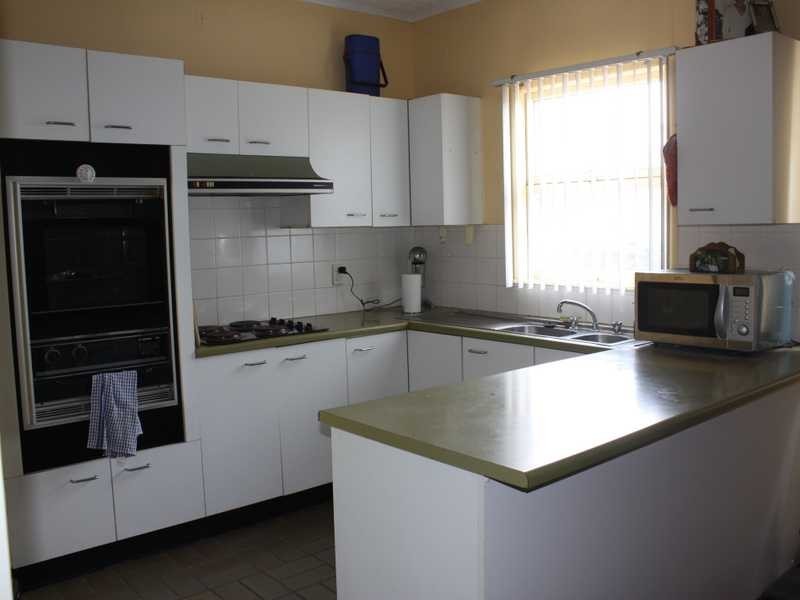 166 Old Pine Mountain Road, Brassall QLD 4305