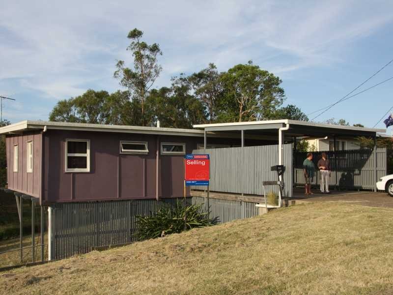 30 Bremer Parade, Basin Pocket QLD 4305