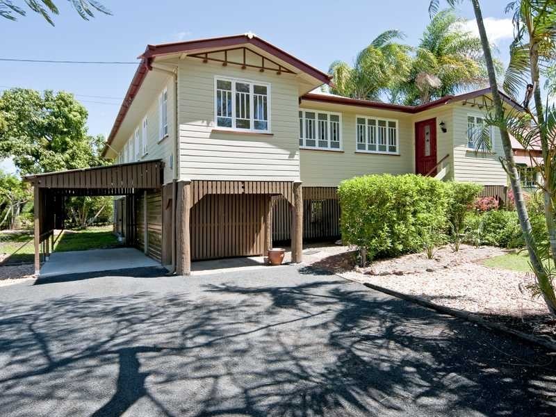 24 Downs Street, North Ipswich QLD 4305