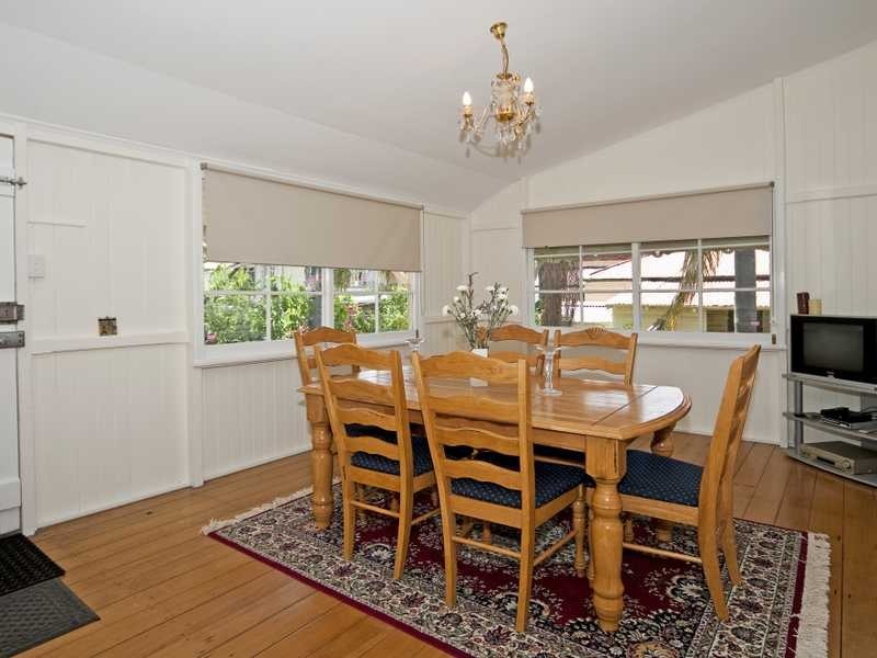 24 Downs Street, North Ipswich QLD 4305