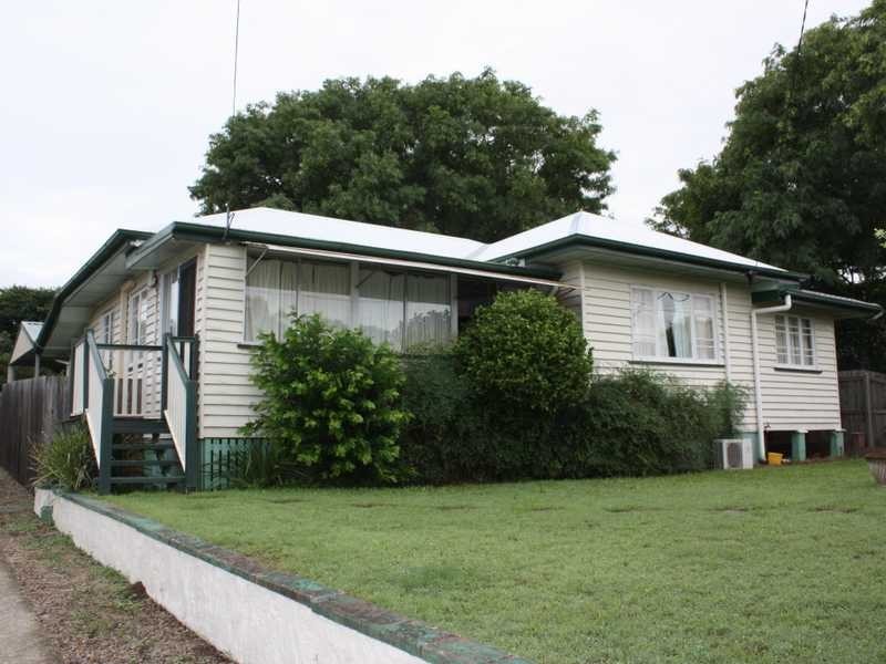 94a Blackstone Road, Silkstone QLD 4304