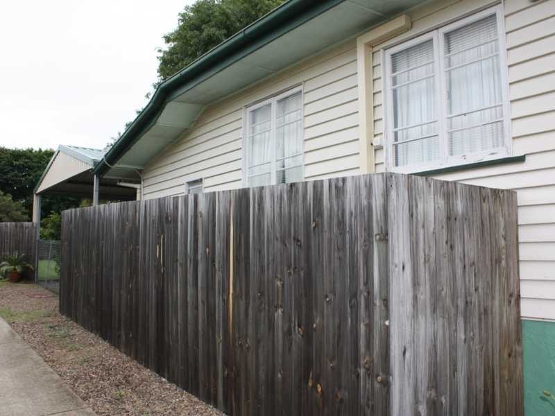 94a Blackstone Road, Silkstone QLD 4304