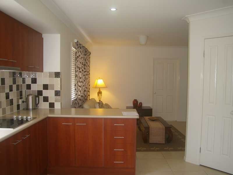 18 Carlock Promenade, Karalee QLD 4306