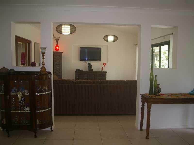 18 Carlock Promenade, Karalee QLD 4306