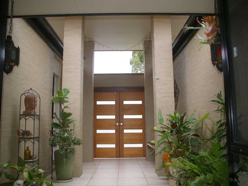 18 Carlock Promenade, Karalee QLD 4306