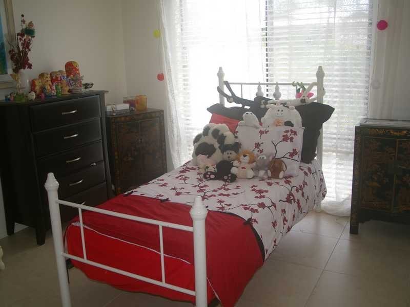 18 Carlock Promenade, Karalee QLD 4306